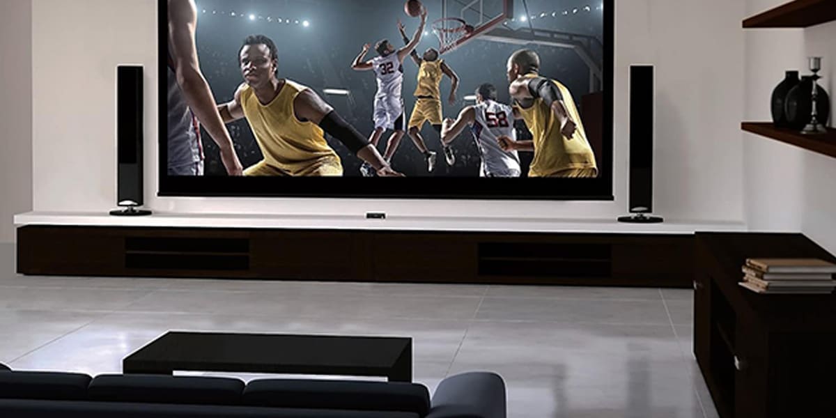 Awesome Home Theater Projectors for Watching the Big Game or Family Movie Nights Awesome Home Theater Projectors for Watching the Big Game or Family Movie Nights