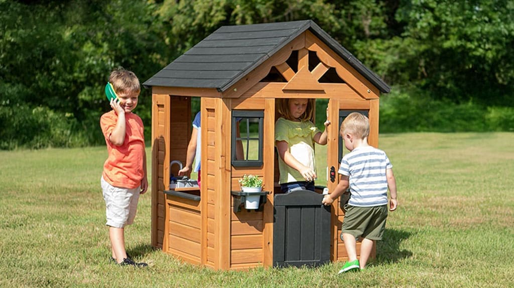 Backyard Discovery Sweetwater Cedar Wood Playhouse Review