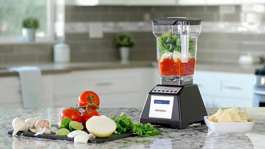 Blendtec Total Blender Classic - Professional-Grade High-Power Kitchen Blender for Awesome Blending at Home